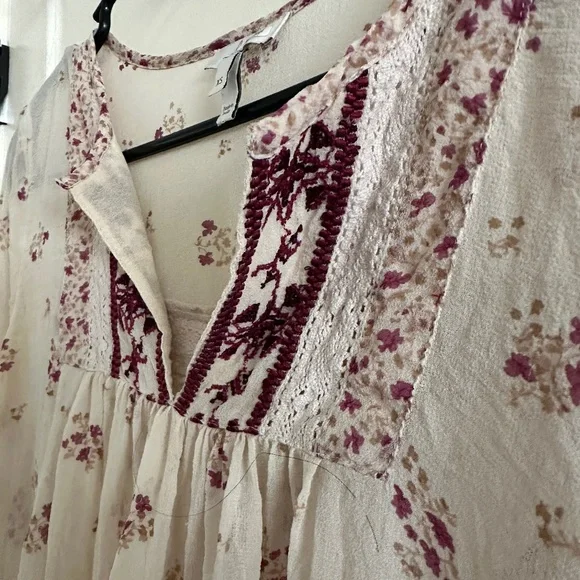 Joie Joleta 100% Silk, Floral Print Embroidered Lace Trim Blouse / Top XS - Picture 9 of 11